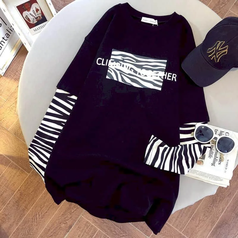 

Zebra Pattern Tshirt Women T Shirt Couple Spring Harajuku Sanding Fake Two-piece T-shirt Long-sleeved Loose Tops Vintage Goth