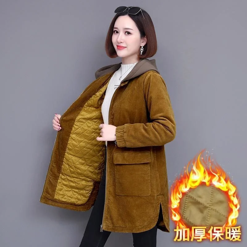 

Middle-aged Mother Casual Hooded Windbreaker Coat Corduroy Jacket For Women 2021 New Autumn Korean Plus Size Outwear Lining