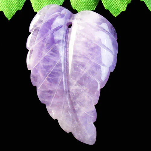 

Carved Natural Amethyst Leaf Pendant Bead 38x22x6mm SK60098