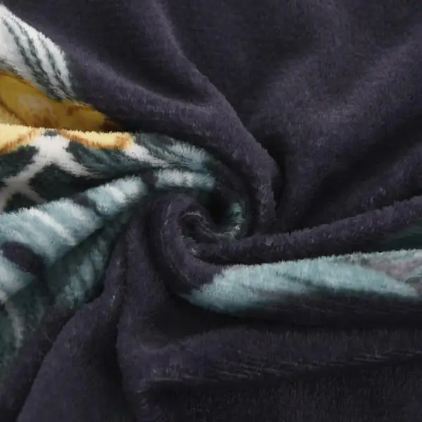 Двухслойное мягкое теплое одеяло из кораллового флиса покрывало диван плед