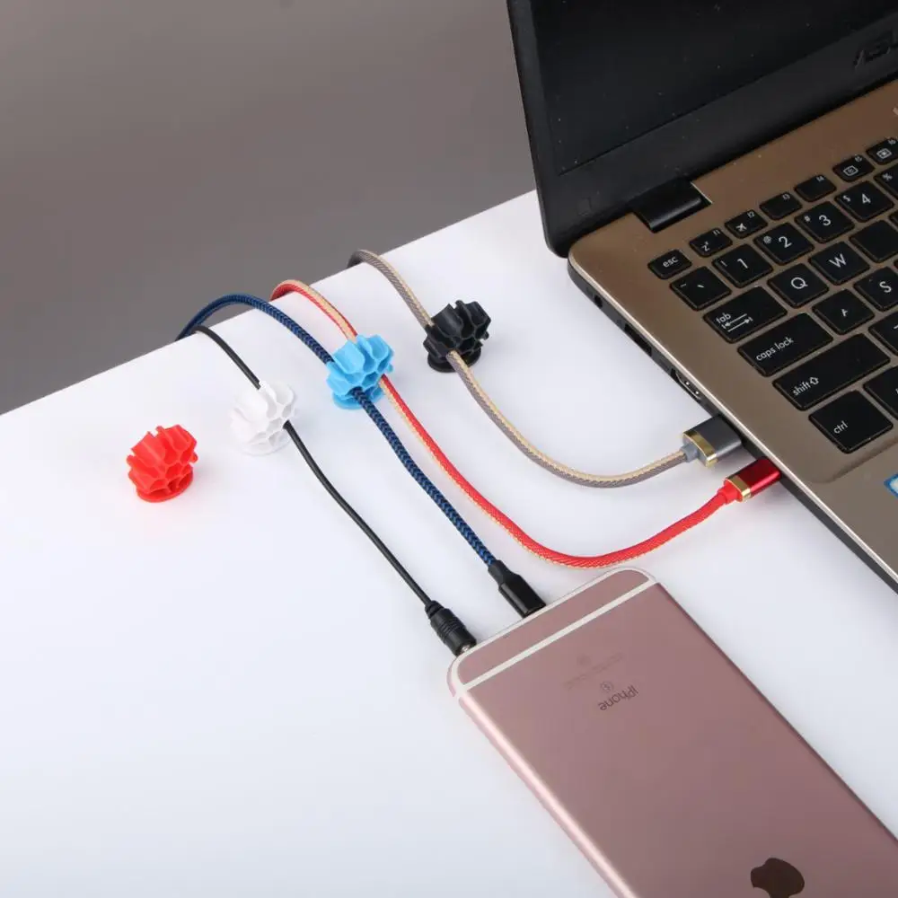 Креативное устройство для хранения и фиксации кабеля катушки автомобиля