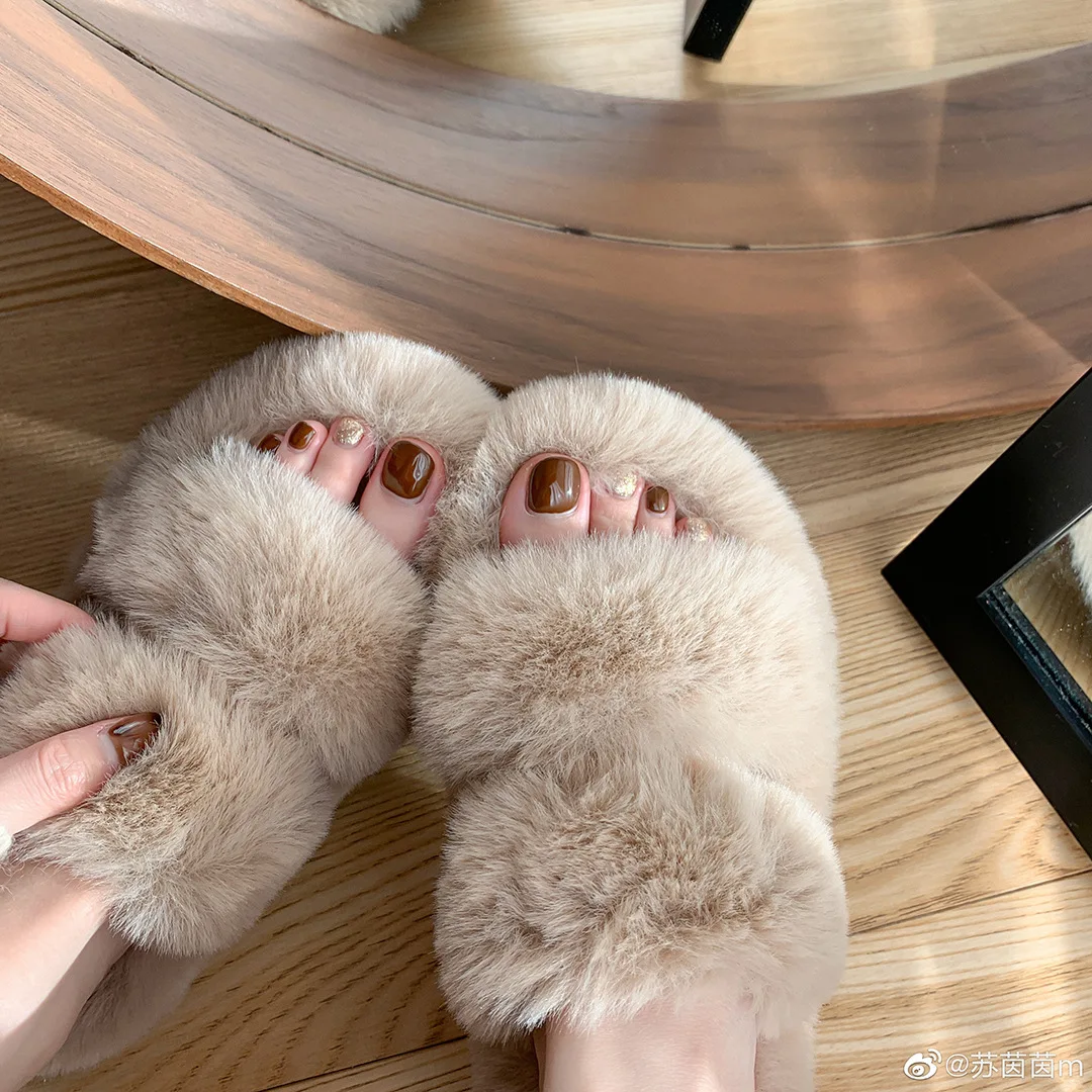 Winter Women House Slippers,Faux Fur Warm Flat Shoes,Female Slip on Home Furry Ladies Slippers Open Toe Fluffy And Anti-Skid