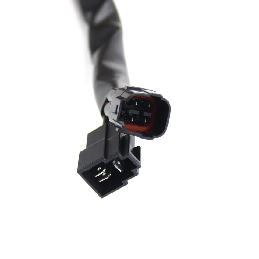 

Voltage Regulator Rectifier For Suzuki GSXR600 GSXR750 GSXR1000 GSX-S750 GSX650 SFV650 GSF1250 DL650 VL1500 VL800 32800-47H00