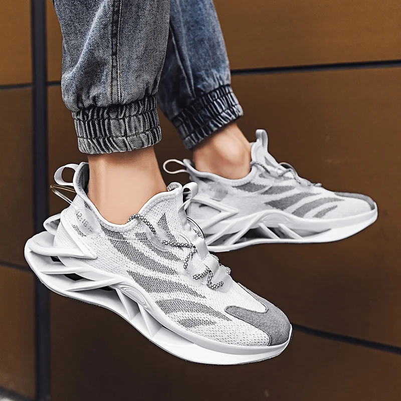 

men shoes Sneakers Male tenis Luxury shoes Mens casual Shoes Trainer Race off white Shoes fashion loafers running Shoes for men