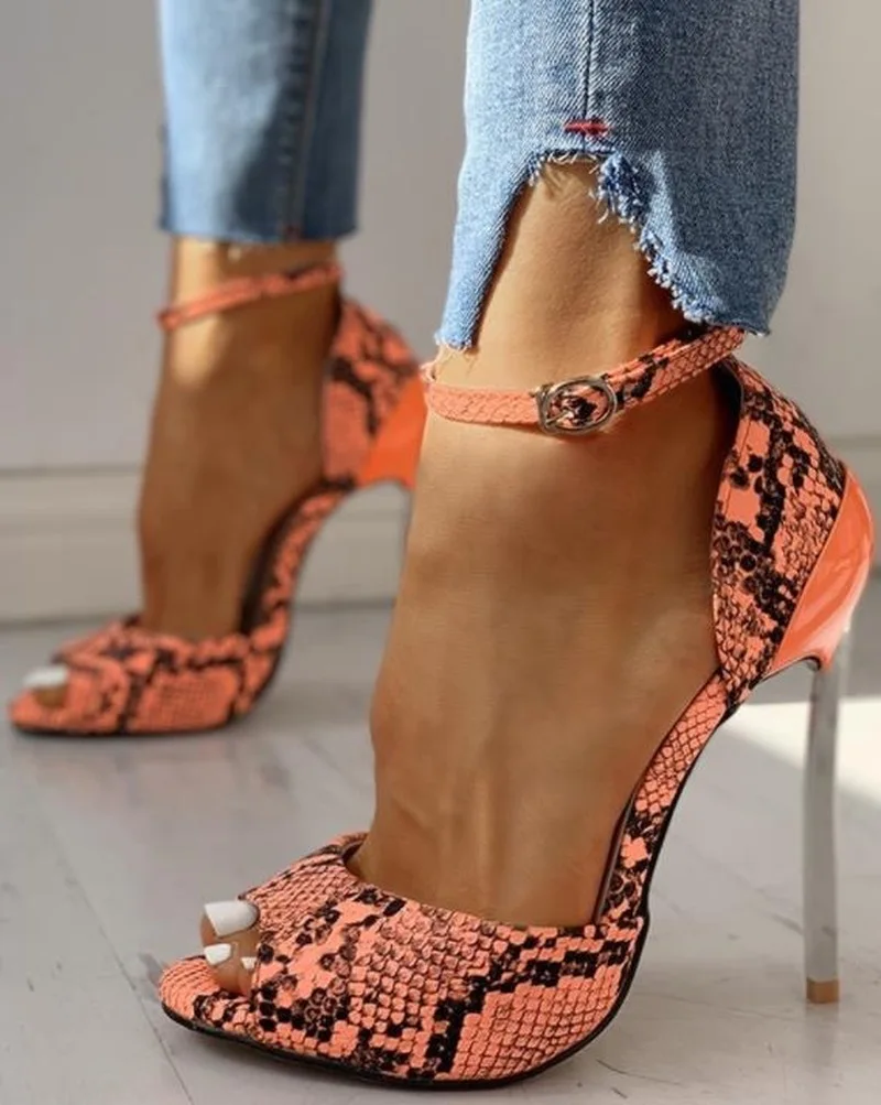 

Сандалии женские на высоком каблуке, босоножки с ремешком на щиколотке, змеиная кожа, пикантные вечерние туфли, лето