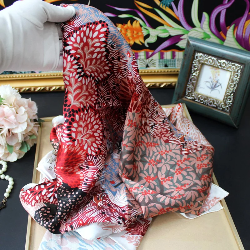 

Women Authentic Silk Scarf Top Satin Edge Scarfs Female Mulberry-Silk Shawl Stole Tippet Cape