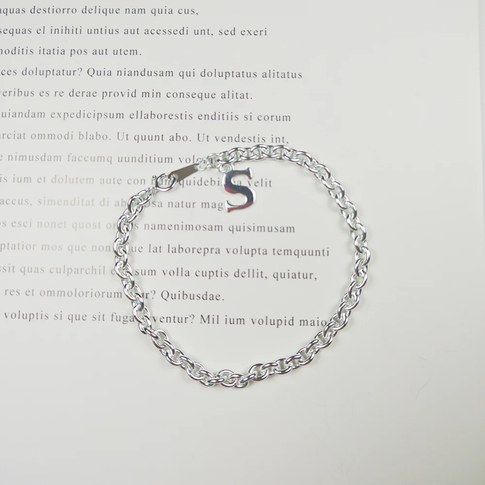 Женский браслет из серебра 925 пробы с подвесками | Украшения и аксессуары