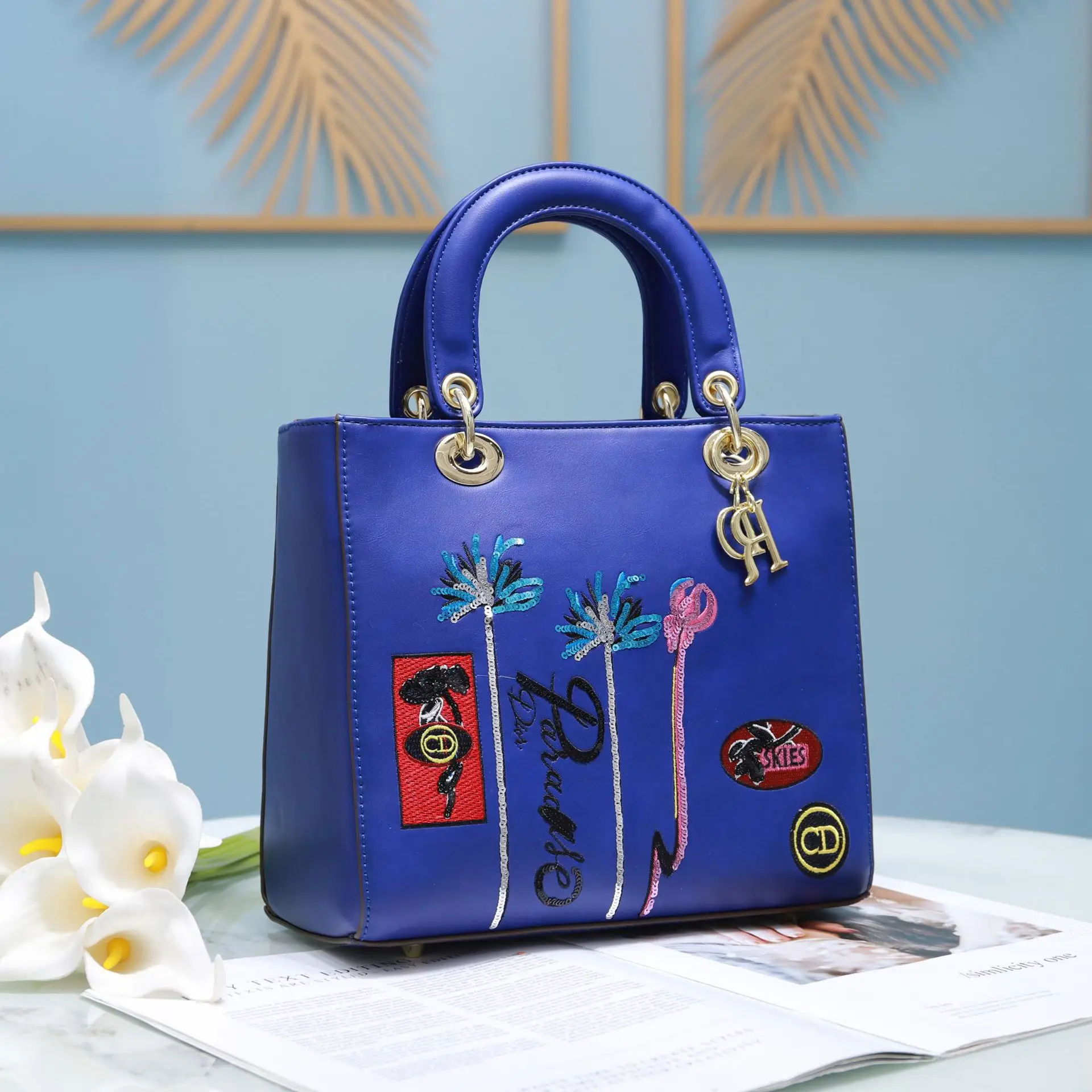 

2021 new fashion European and American Princess Diana bag embroidered Sequin women's bag purse and handbag Luxury Designer