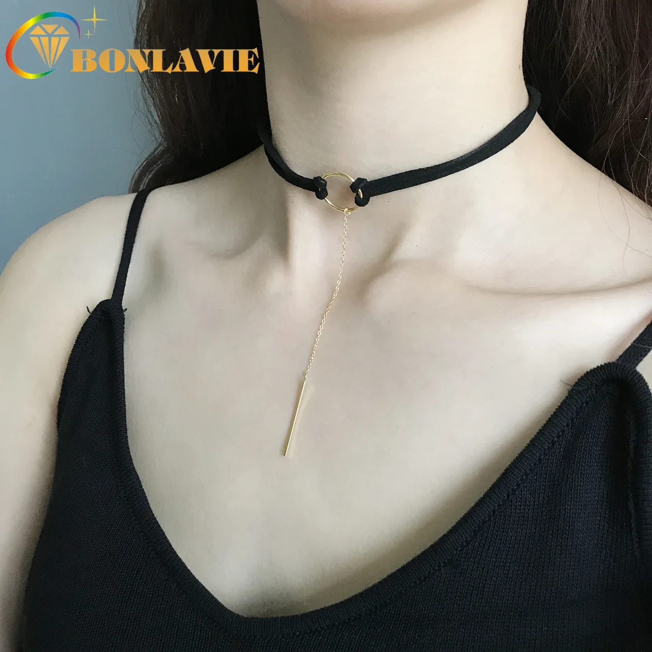 

BONLAVIE Korean Fashion Leather Rope Necklace Short Women's Geometric Circle Retro Simple Necklace