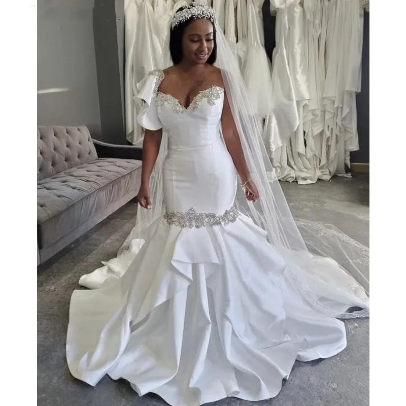 

Свадебные платья без рукавов с одним открытым плечом, высококачественные атласные кружевные свадебные платья с кристаллами, свадебные пла...