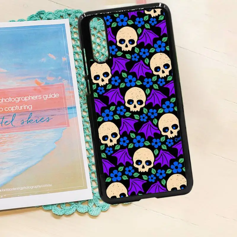 

Bat Skeleton Halloween pattern luxury mobile Phone Case shell PC for iPhone 11 12 pro XS MAX 8 7 6 6S Plus X 5S SE 2020 XR