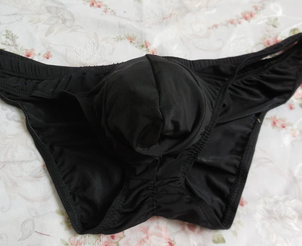 

Mens Sexy Ice Silk Seamless Big Pouch Brief Cool Hot underwear Gay Male panties