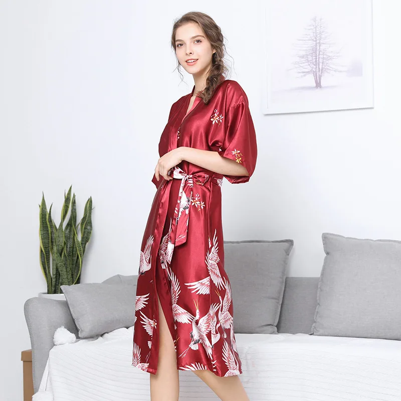 

Summer Bridal Short-sleeved Long Ice Silk Pajamas Nightgown Vintage Style Satin Morning Dress Home Service Women Dressing Gown