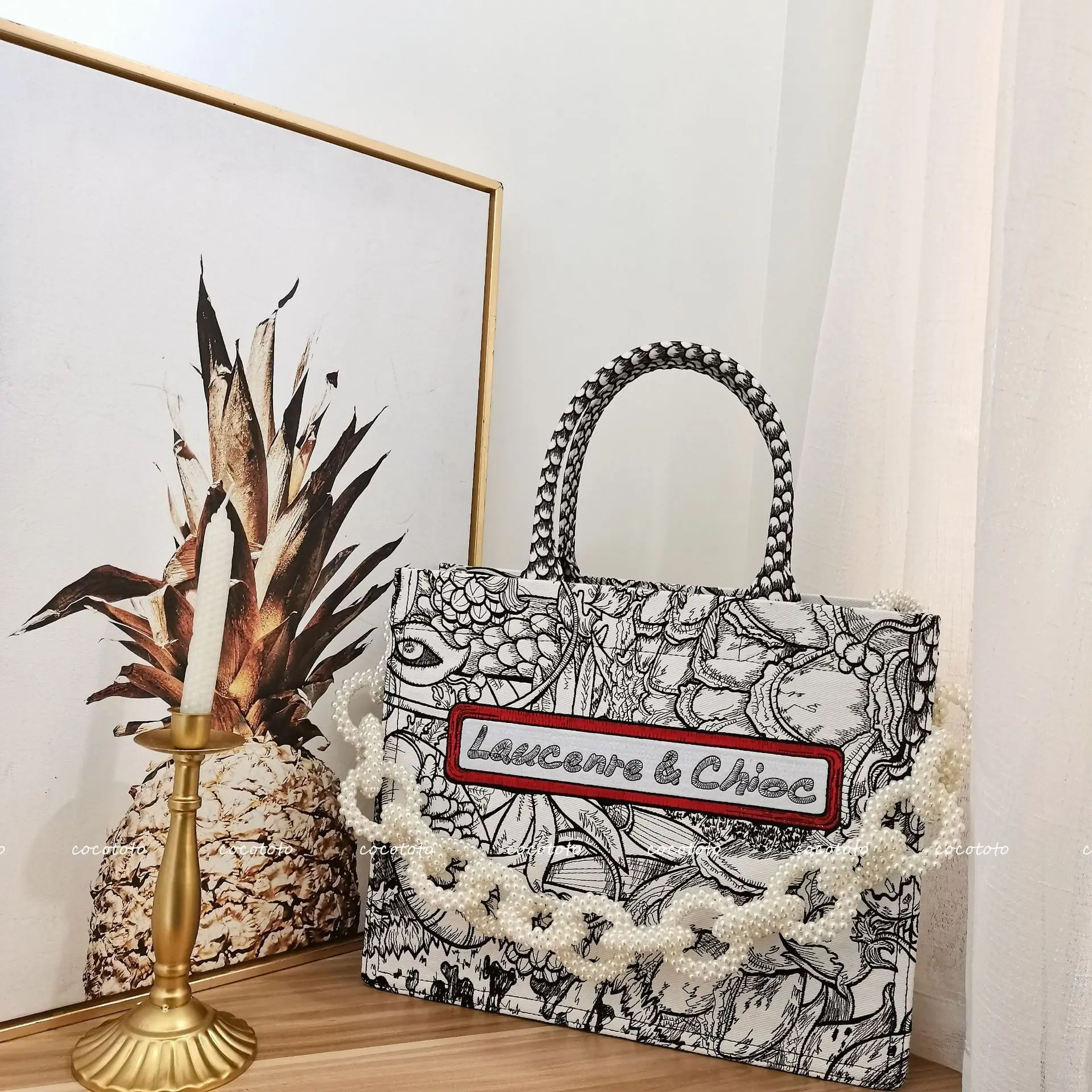 

Embroidered pearl chain Tote women's bag 2021 new fashion trend