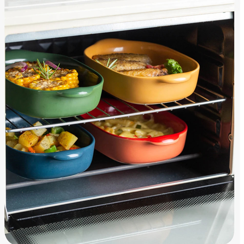 

Kitchen,Dining & Bar