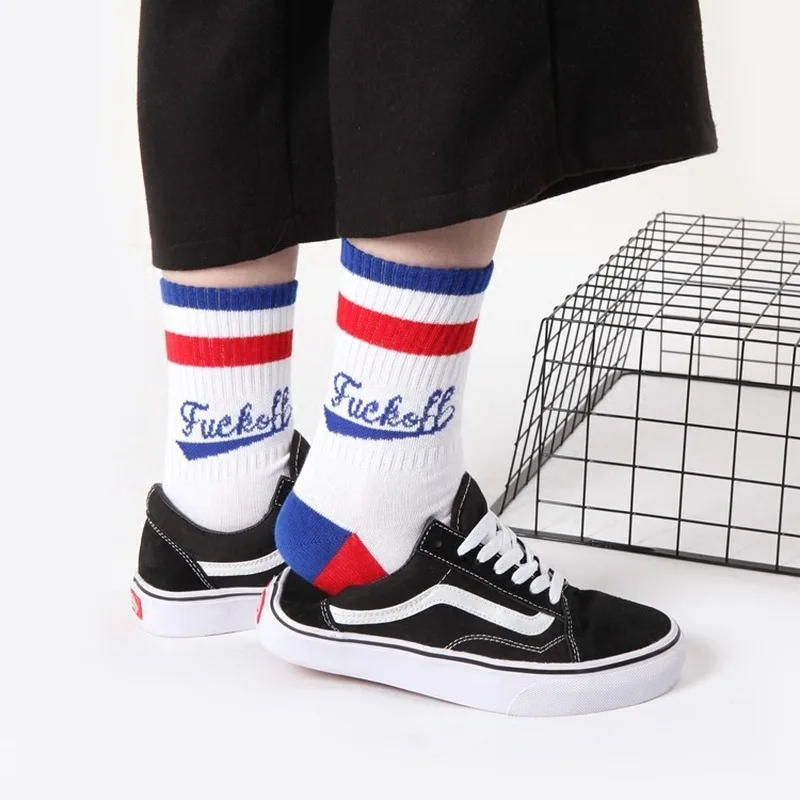 

5 pair New Ins Popular Brand Sports Harajuku Style Lettered Striped Skateboard Cotton Socks Men Women Couple Baseball Socks