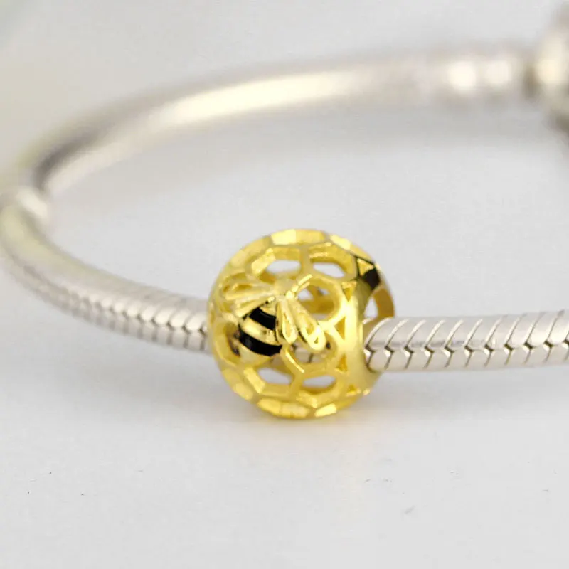 Бусина из серебра 925 пробы золотого цвета с мерцающим шариком | Украшения и