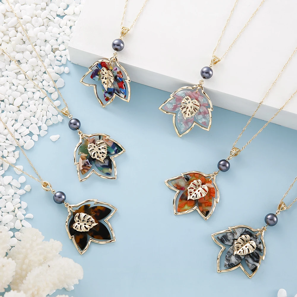 

Cring Coco Hawaiian Maple Leaf Pendants Necklaces Trendy Acrylic Long Necklace Chokers Mothers Day Wholesale Jewelry for Women