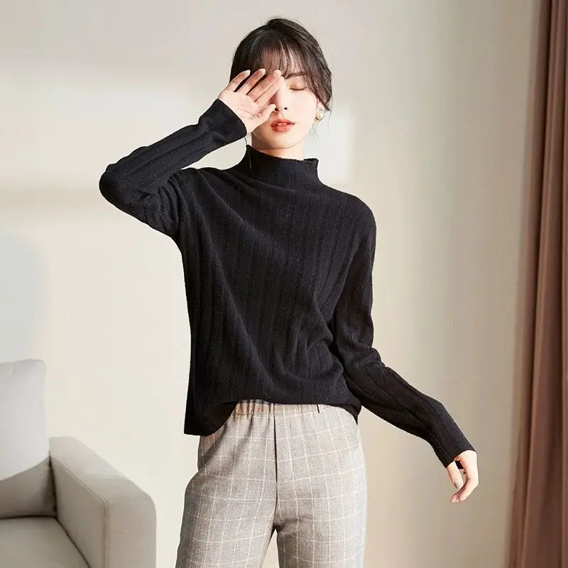 

Autumn and winter 2020 new sweater women's half high neck anti stripe bottom sweater slim warm sweater versatile top