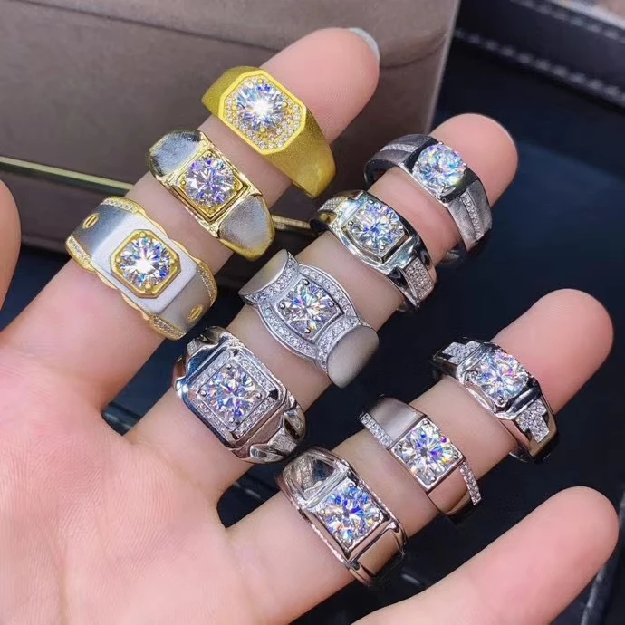 Мужское серебряное кольцо 925 пробы цельное по цене сертифицированный муасанит