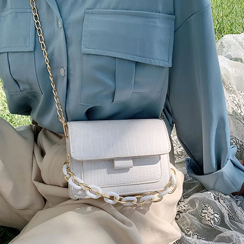 Модные маленькие однотонные сумки-Кроссбоди из искусственной кожи для женщин