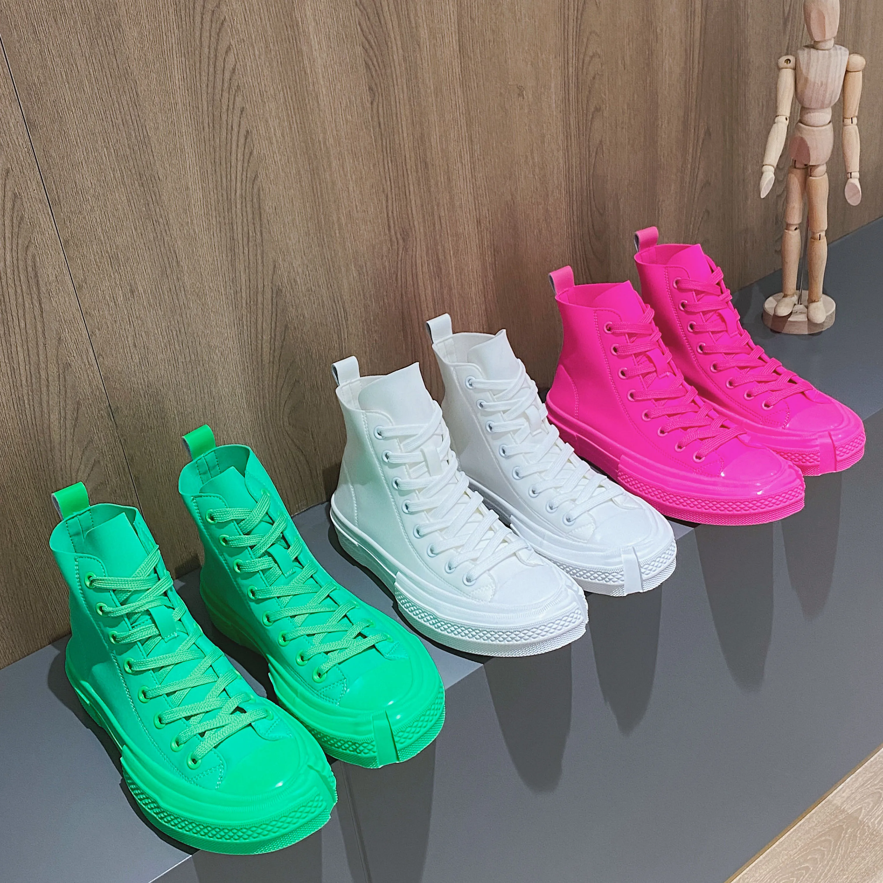 

Women's Sports Walking Board Shoes Rubber Sole Canvas Shoes 2021 New Fashion T Stage Model All Star Luxury Fashion Brand Shoes