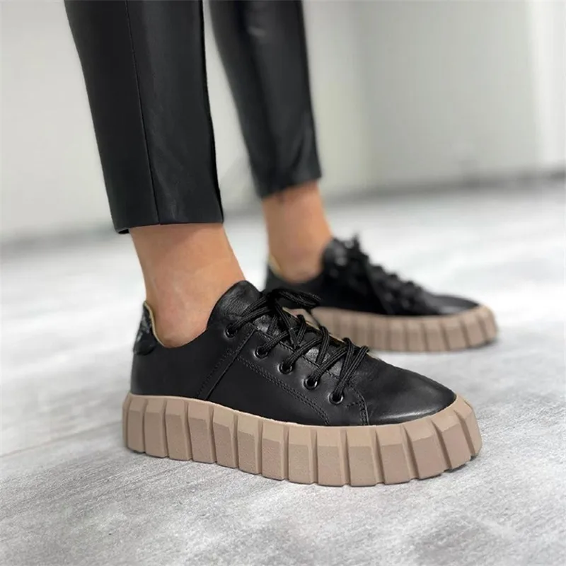 

2022 women's sports shoes thick-soled lace-up women's flat shoes fashion casual women's vulcanized shoes women's casual shoes
