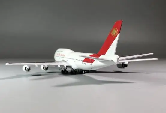 Редкая модель летательного аппарата vt epx 1:500 Индия 747 300 из сплава| |