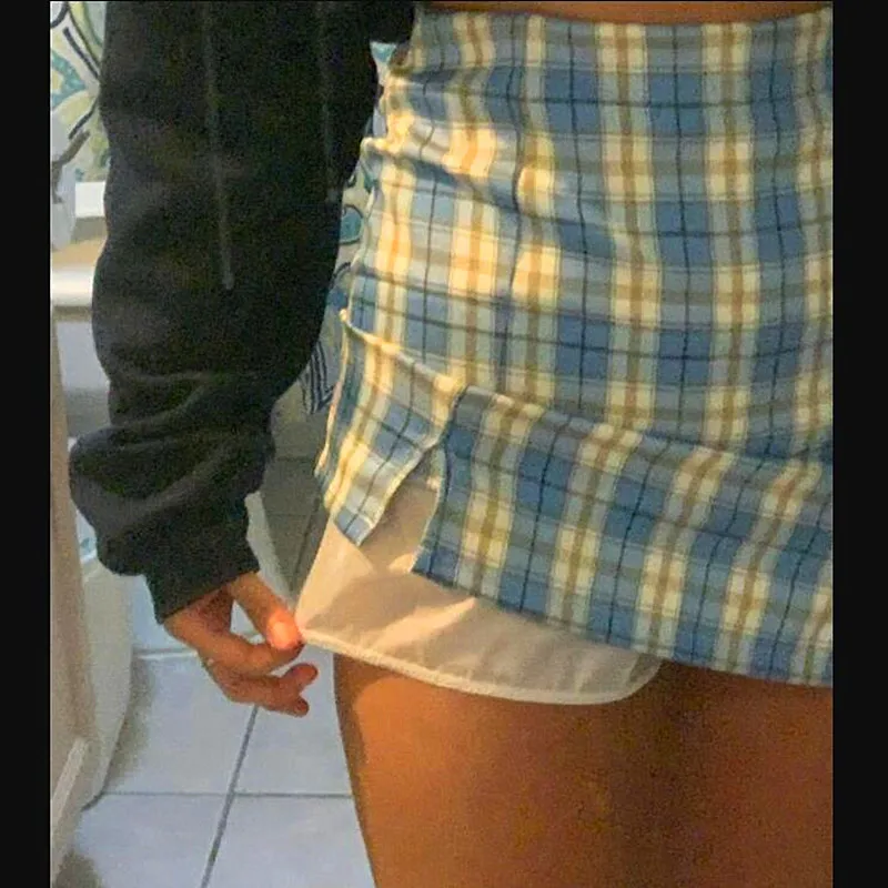 

Korean Women Plaid Skirts 2020 Harajuku Womens Back Zipper Opening With Two Small Front Slits Mini Skirts Purple