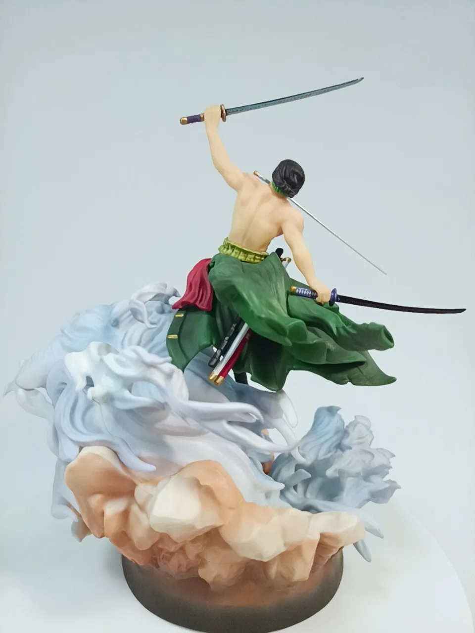 

33cm Anime One Piece Figure Model New world Roronoa Zoro Straw hat Classic battle PVC Action Figure Collectible Gift Doll Toy