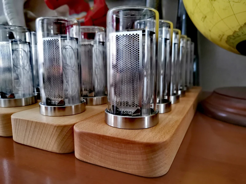 

Nixie Clock Glow Clock Nixie Tube Clock Kit DIY Electronic Retro Desk Clock 5V Micro USB Powered