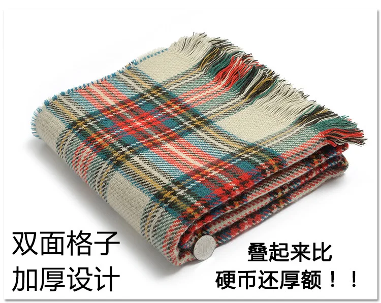 Корейская версия восточные ворота утолщает двусторонний клетчатый шарф из леса.