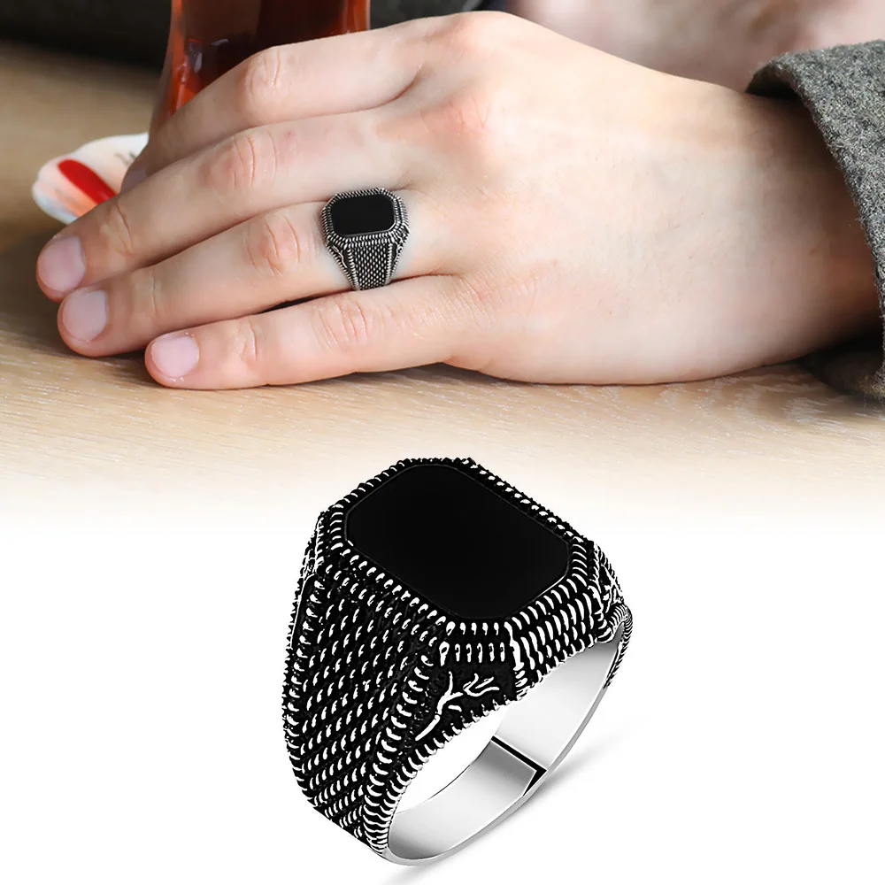 

Tulip Embroidered Black Onyx Cubic Zirconia 925 Sterling Silver Men 'S Ring