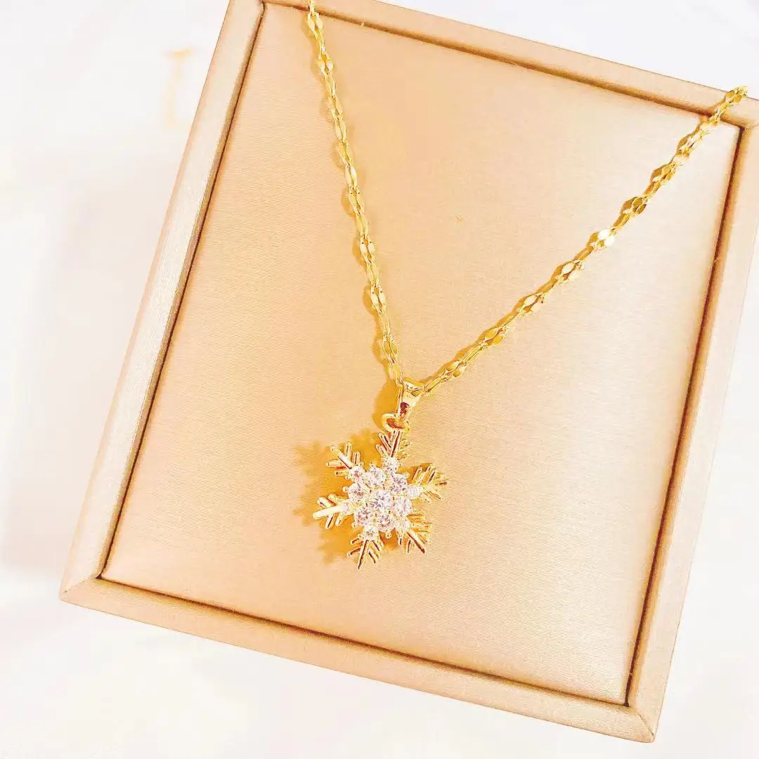 

Snowflake revolving ladies necklaces come and go, diamonds, cold wind, niche clavicle chain trendy necklaces