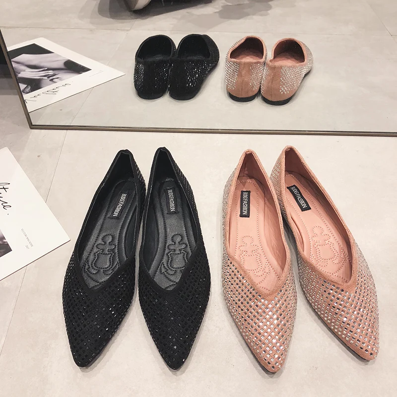 Женская обувь на плоской подошве Элегантные модные женские балетки с острым
