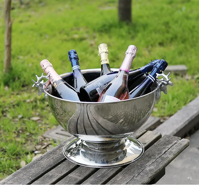 

European SUS304 Stainless Steel Deer Head Champagne Cooler Large Ice Bucket Retro Party Ice Wine Buckets Decoration