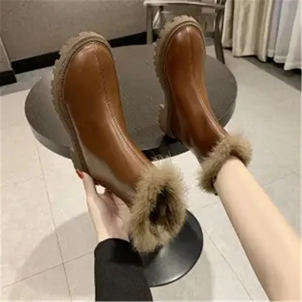 Winter Plus Cashmere Warm Snow Booties Women Anti-Slip Wear-Resistant Ankle Boots Female Fashion Back Zipper Cotton Shoes Black