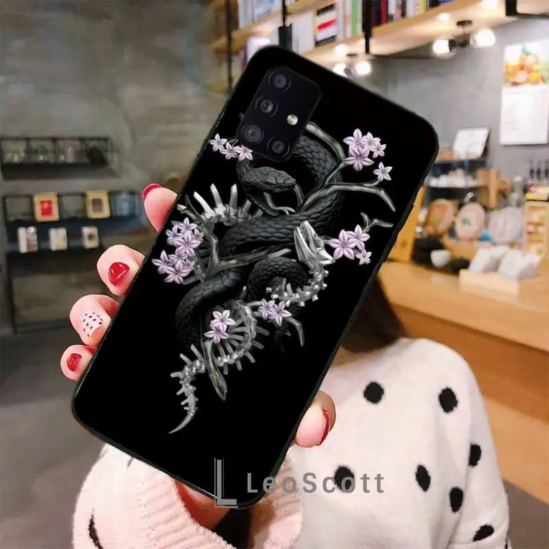 

Hand Snake Flower Snake Phone Cases For Samsung A50 A51 A71 A31 A21S S8 S9 S10 S20 S21 Plus Fe Ultra 4G 5G