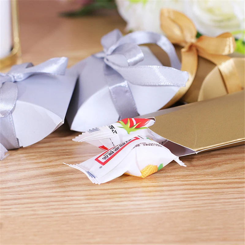 

50pcs Candy Box Kraft Paper Pillow Shape Wedding Favor Gift Boxes Pie Party Bags