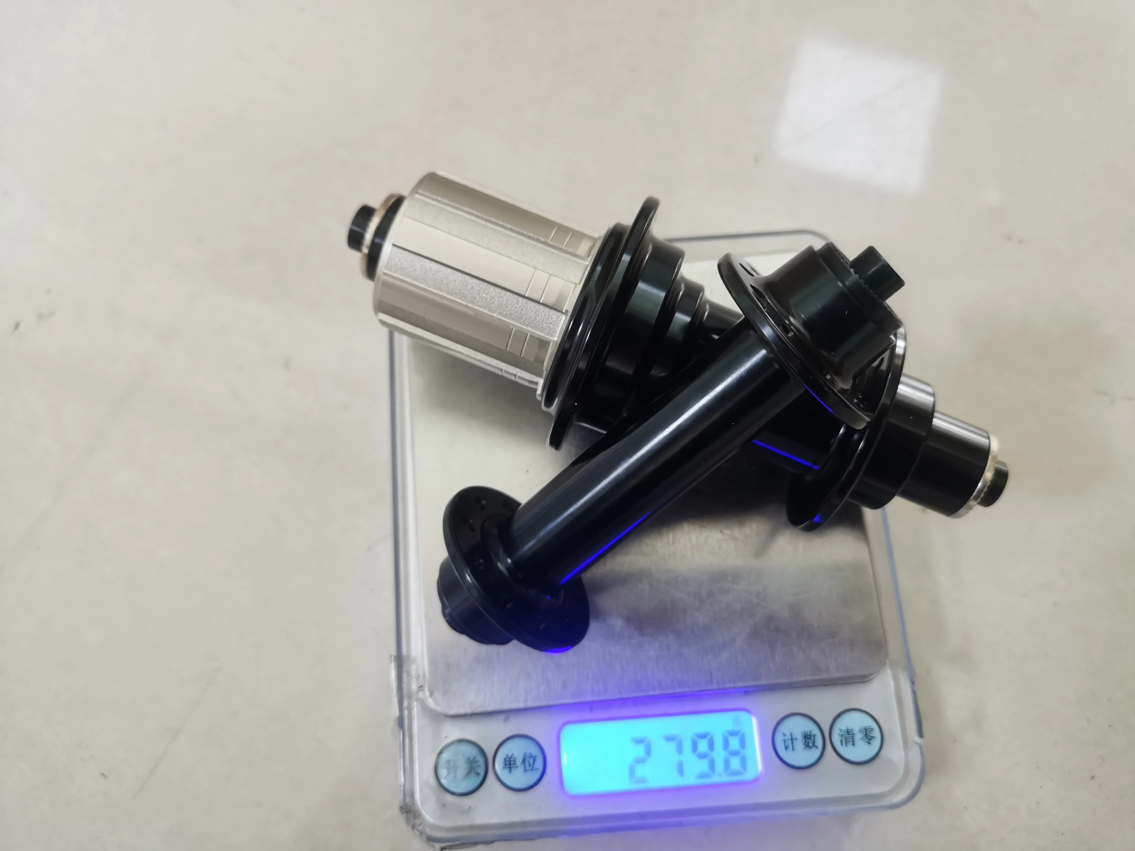 Ступица углеродная велосипедная [CBRO3SL] CarbonBeam 280 г суперлегкая черная Дорожная