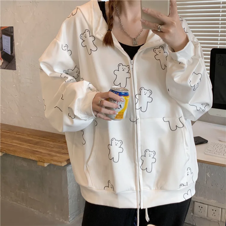 

Новинка 2021, Осенний свободный принт с маленьким медведем