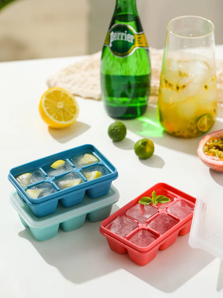 

Cube Mold Household Silicone Ice Cube Box with a Cover Refrigerator Ice Cube Box Internet Celebrity Small Ice Cube Box Ice Pack
