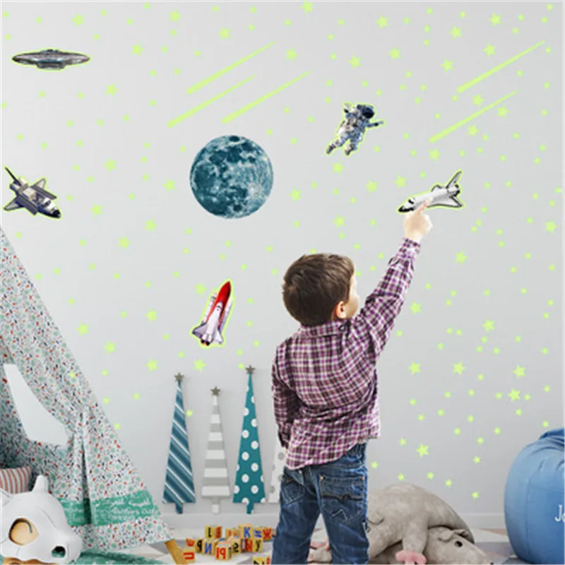 Светится в темноте космический корабль ракета стены Стикеры для детей носки