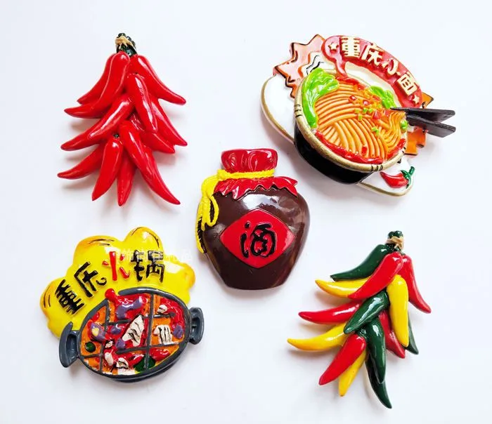 

Chinese local customs and customs Chongqing hot pot small noodles shochu sharp pepper resin refrigerator stickers magnet gifts