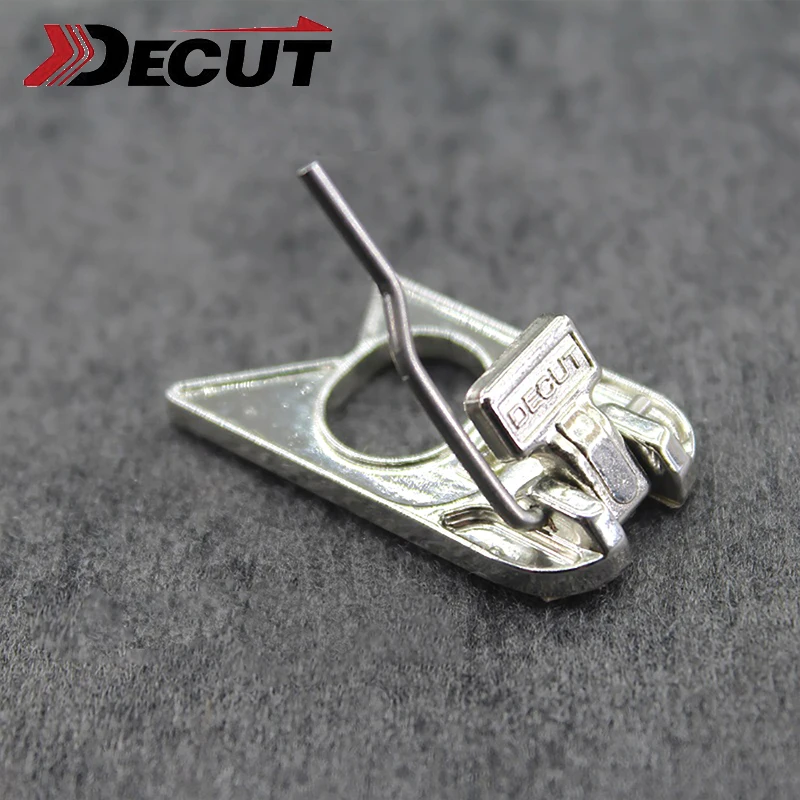 Магнитный держатель для стрел DECUT разработанный новейшей технологией изготовлен