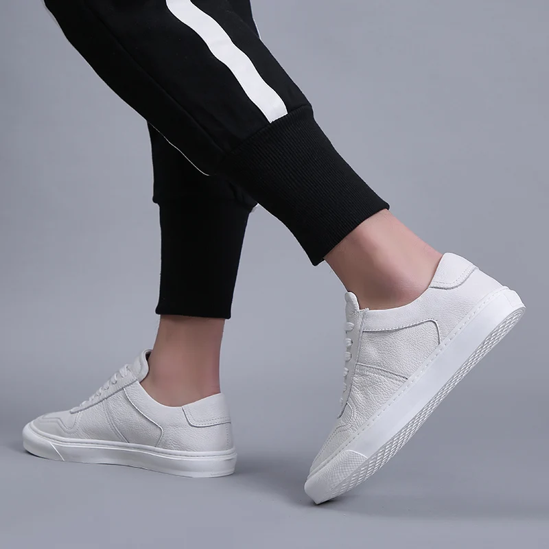 

Simple White Men Casual Shoes Luxury Brand Fashion Black White Sneakers Men 100% COw Leather Breathable Soft Walking Footwear