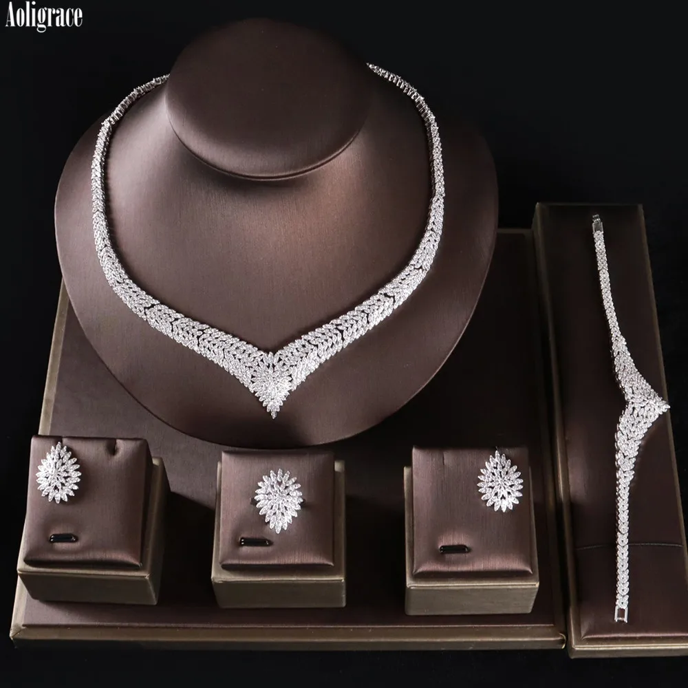 

Dubai Luxury 4pcs Jewelry Set 5A Full Cubic Zirconia Arabic CZ Wedding Birthday for Bridesmaid/Mom/Wife/Sister/Best Friend