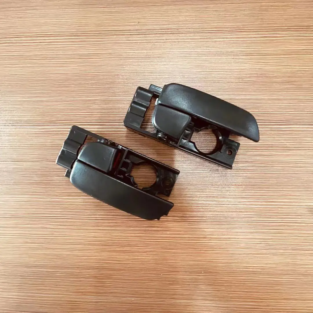 Внутренняя ручка двери межкомнатные Пластик черного цвета для Hyundai Accent 2006 2007 2008