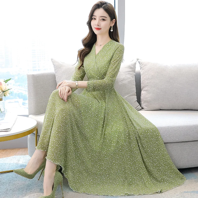

Spring and autumn Korean version of large-size shredded flower long-sleeved chiffon dress masculinity trim over the knee long