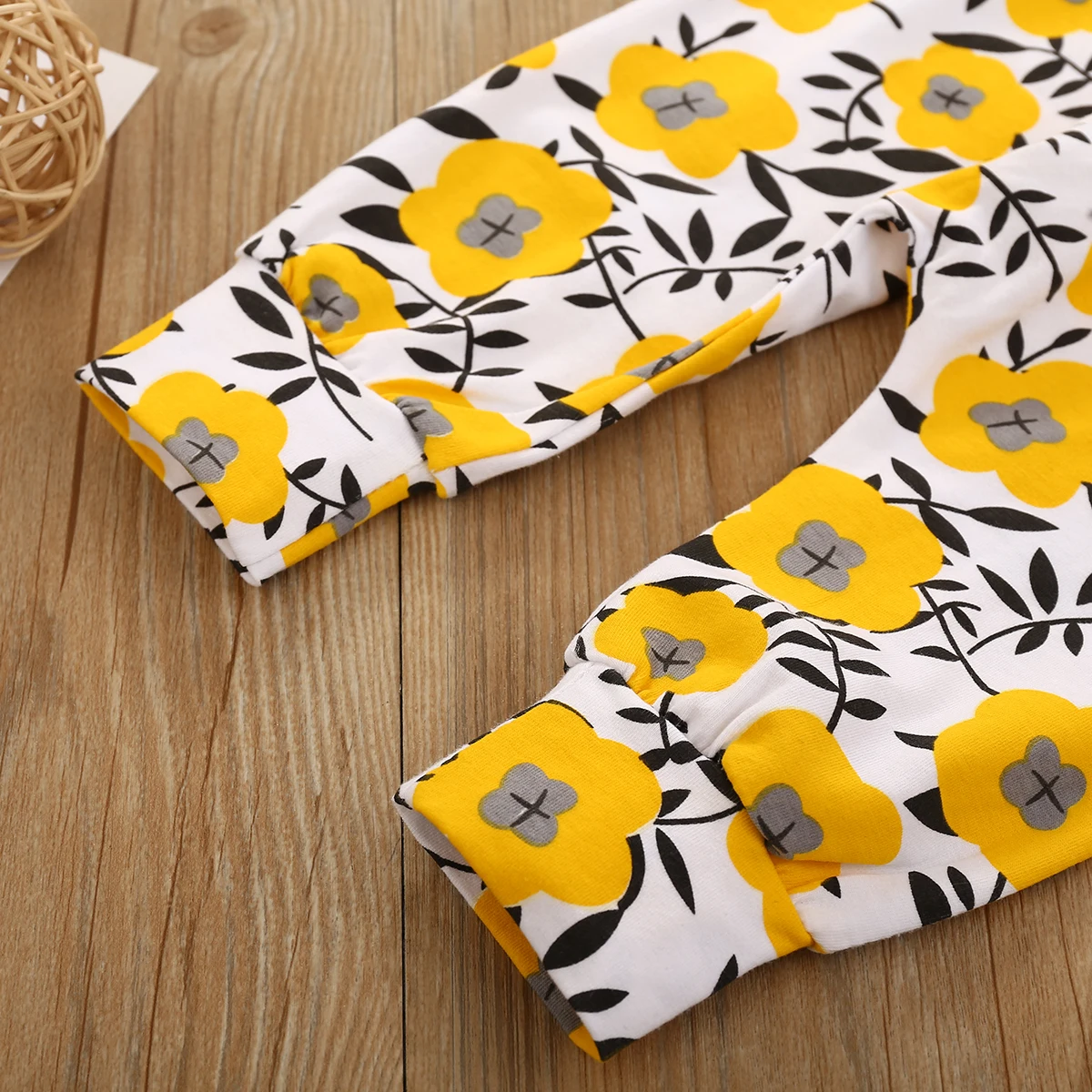 

Fall Infant Baby Print Set Kids Girls Boys Long Sleeve Pullover Hoodies + Trousers Headband Casual Tracksuit Set Outfits 0-2Y